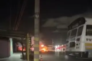 Reportan seis muertos, entre ellos una niña, por narcobloqueos en Matamoros