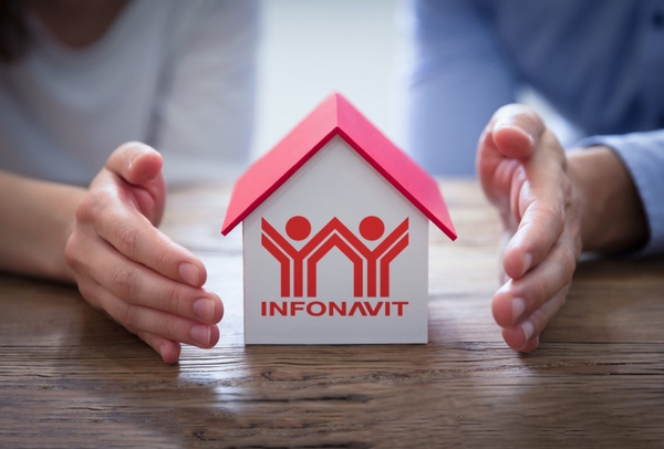 Imagen #SondeoXEU El Infonavit permitirá a invasores regularizar viviendas y precisa que la regularización de casas invadidas no aplicará si tienen denuncia por despojo. ¿Qué opinas?